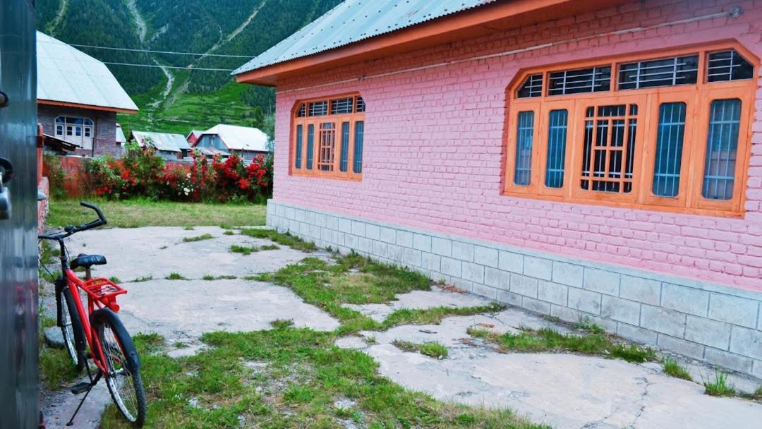 Gurez Retreat Hotel Kanzalwan Buitenkant foto